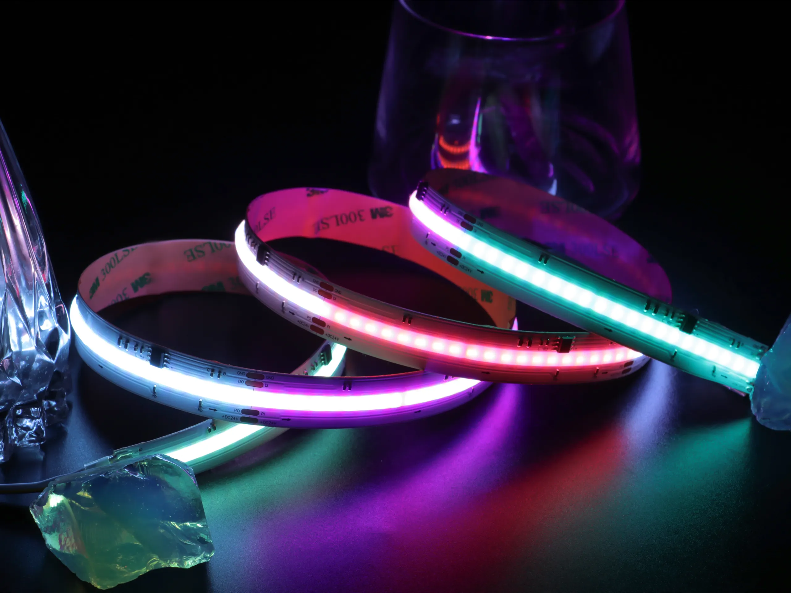 NOVA TAPE PIXEL RGB-场景图.webp