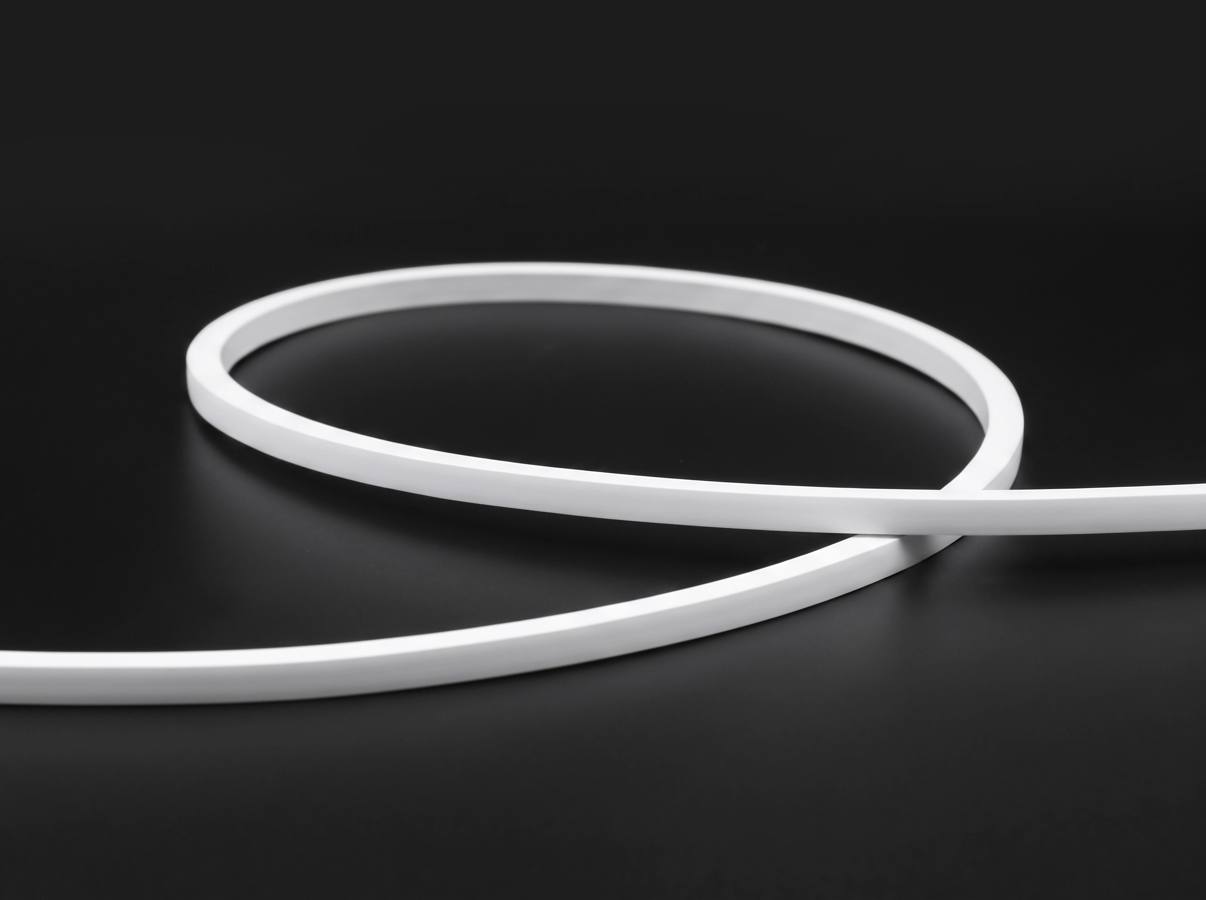 ORLUX SMALL-不发光.webp